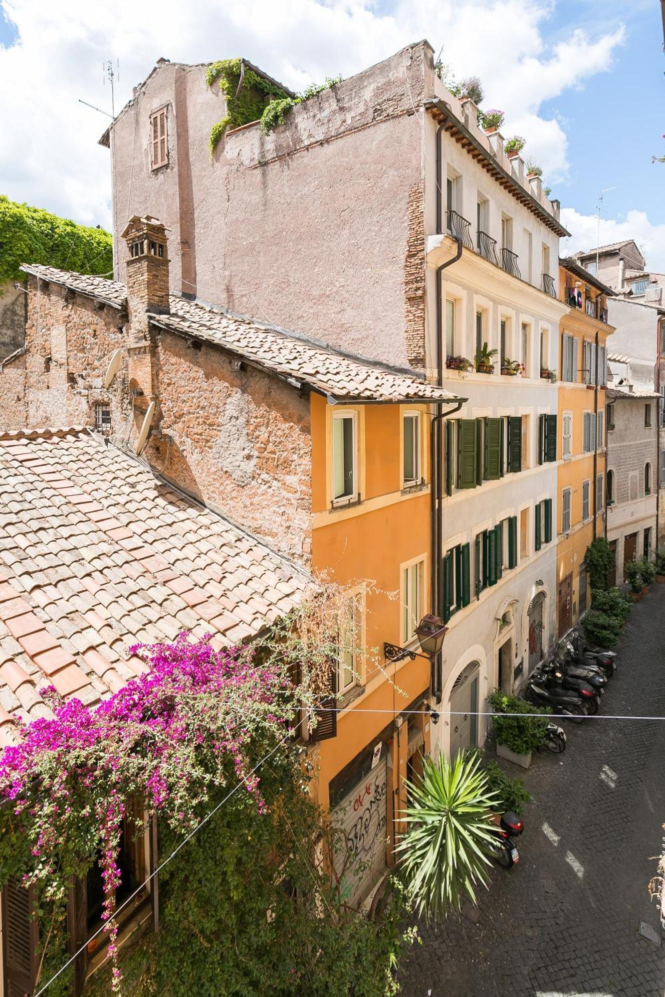 Апартаменты R.C. Cappellari Charming Campo De Fiori Рим Экстерьер фото